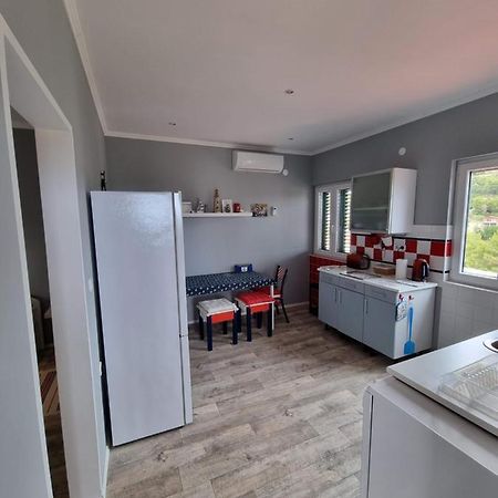Apartmani Axa 卢卡瓦克 外观 照片